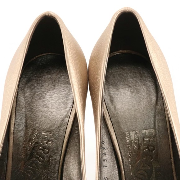 Salvatore Ferragamo Vara Bow Peek Toe Platform Heels with box - Picture 6 of 9